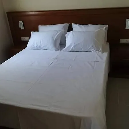 μεσόστρατο Apartmán *